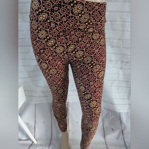 LuLaRoe Leggings Tall And Curvy